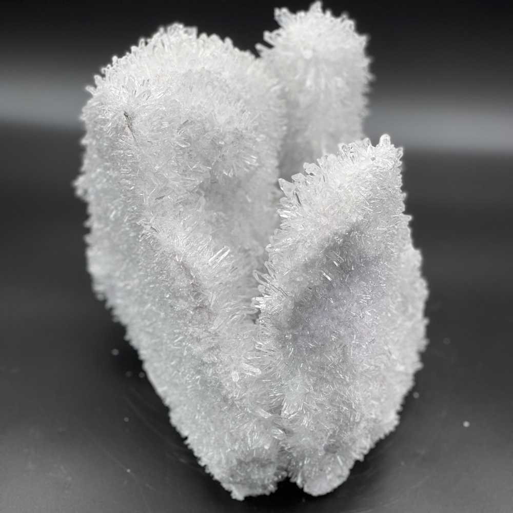 White crystal quartz cluster